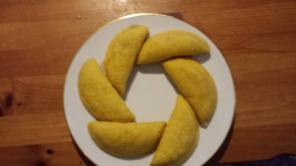 Zoelily Empanadas | restaurant | Parks Lake Gazebo, Rockaway, NJ 07866, USA | 9739757401 OR +1 973-975-7401