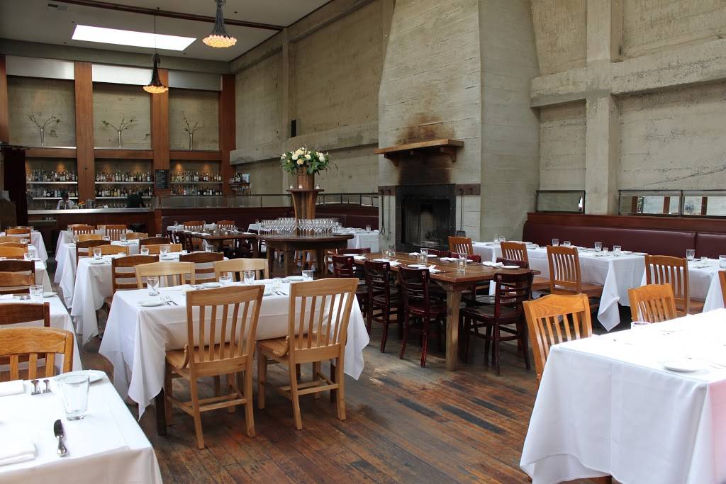 Foreign Cinema | restaurant | 2534 Mission St, San Francisco, CA 94110, USA | 4156487600 OR +1 415-648-7600