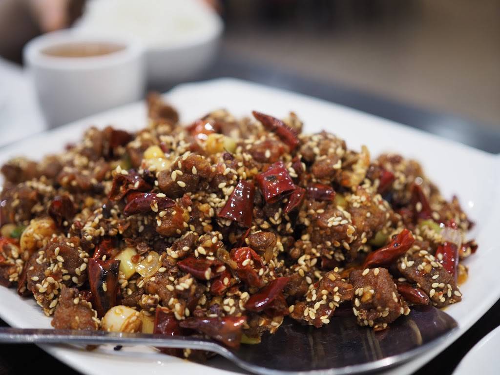 Little Pepper | restaurant | 18-24 College Point Blvd, College Point, NY 11356, USA | 7189397788 OR +1 718-939-7788