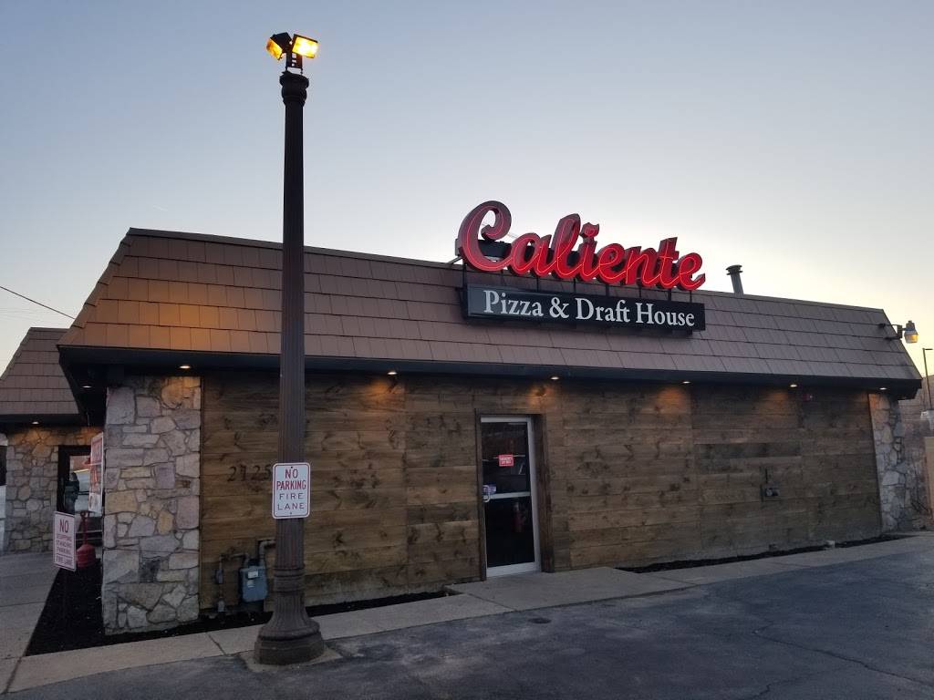 Caliente Pizza and Draft House | restaurant | 2125 Mosside Blvd, Monroeville, PA 15146, USA | 4124578777 OR +1 412-457-8777