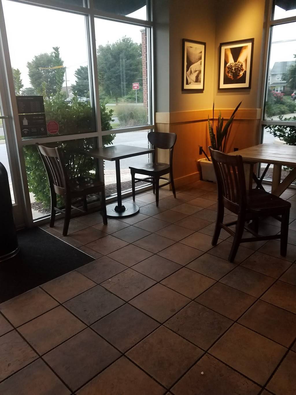 Starbucks | cafe | 454 E Main St, Middletown, DE 19709, USA | 3023768975 OR +1 302-376-8975