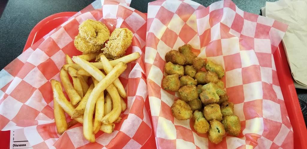 The South Chicken & Waffles Express | restaurant | 13980 Nacogdoches Rd, San Antonio, TX 78217, USA | 2102570018 OR +1 210-257-0018