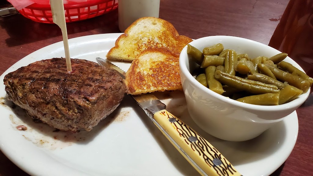 Bucks BBQ and Steakhouse & RV Park And Cabin Rental | restaurant | 1898 US-166 BUS, Sedan, KS 67361, USA | 6207255025 OR +1 620-725-5025