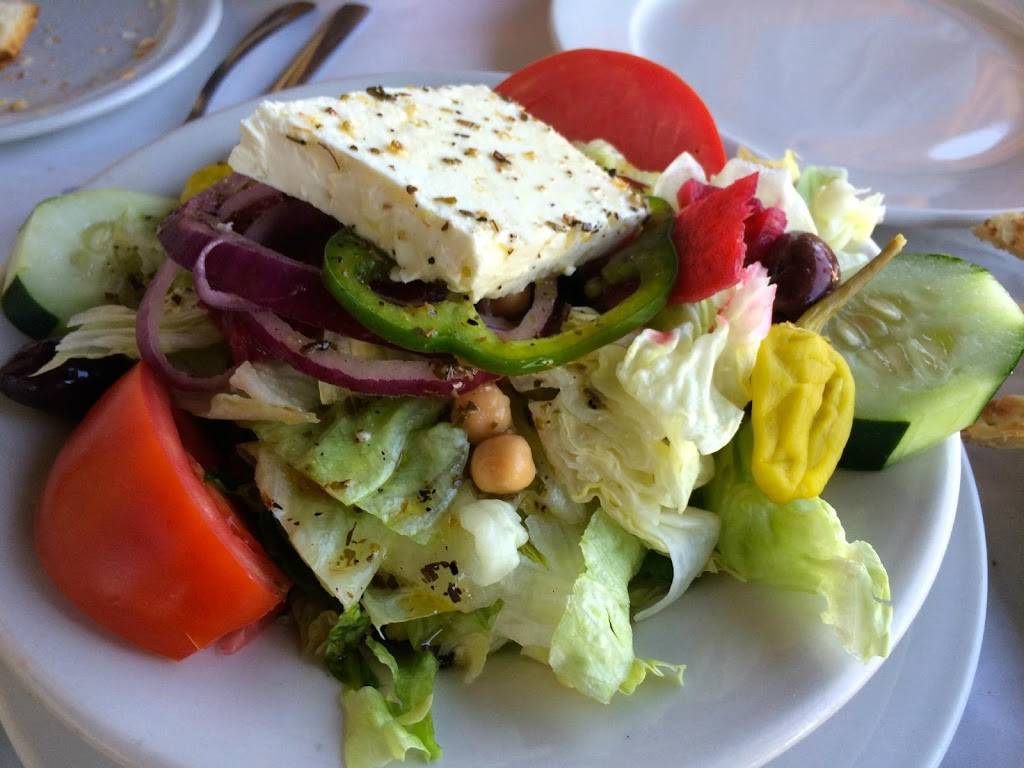 Dimitris on the Water Greek Restaurant | restaurant | 690 Dodecanese Blvd, Tarpon Springs, FL 34689, USA | 7279459400 OR +1 727-945-9400