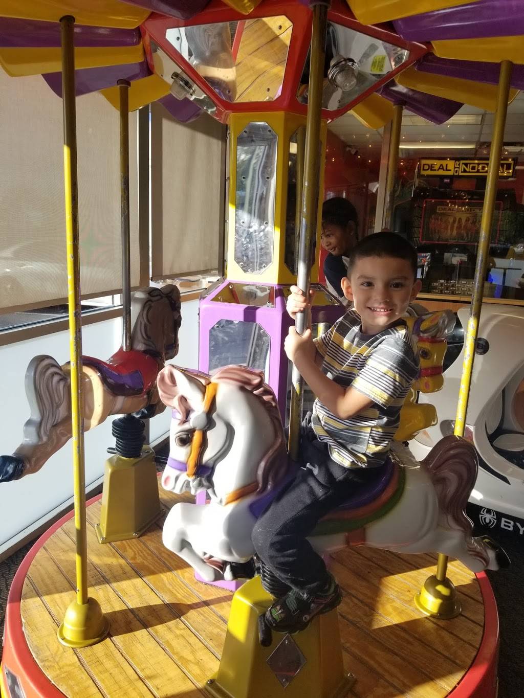 Peter Piper Pizza | meal takeaway | 4120 N Oracle Rd, Tucson, AZ 85705, USA | 5208885520 OR +1 520-888-5520