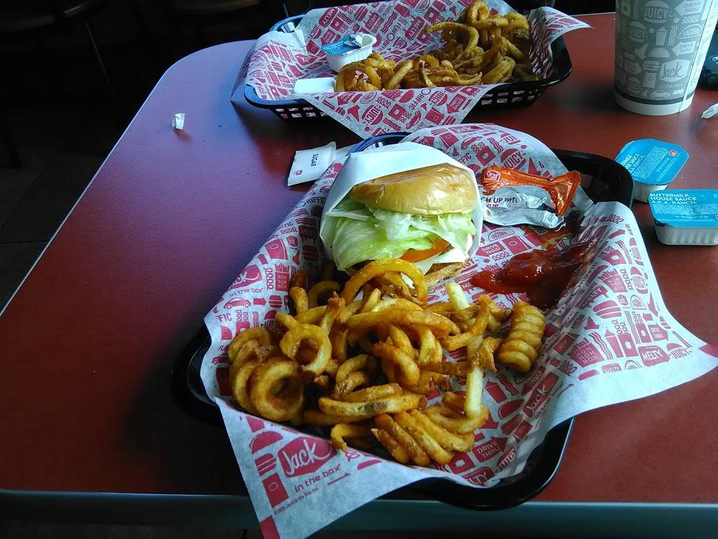 Jack in the Box | restaurant | 1585 E Warner Rd, Gilbert, AZ 85296, USA | 4805032533 OR +1 480-503-2533