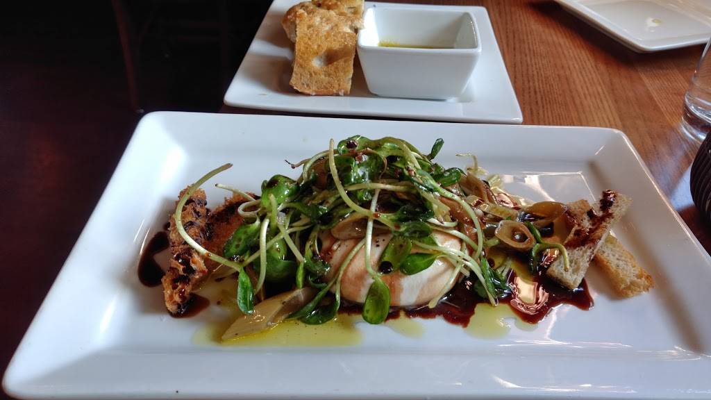 Tavolo Ristorante | restaurant | 1918 Dorchester Ave, Dorchester, MA 02124, USA | 6178221918 OR +1 617-822-1918