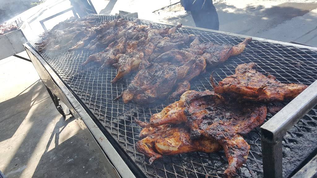 Tacos Los Carnales | restaurant | 4370 S Central Ave, Los Angeles, CA 90011, USA | 3238461135 OR +1 323-846-1135