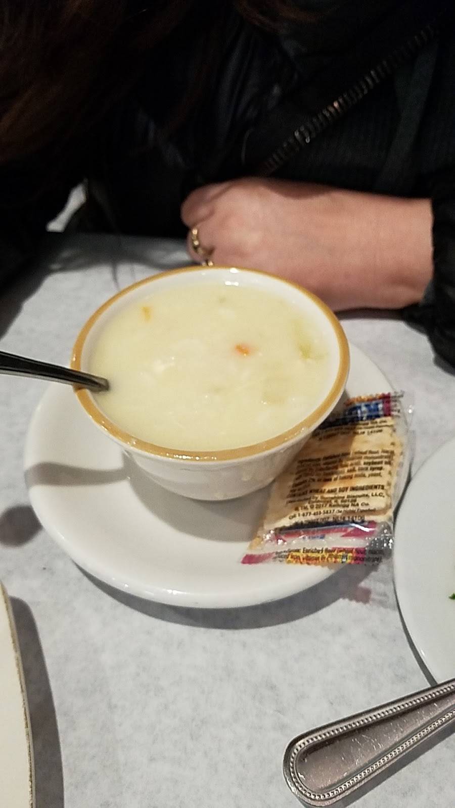 Greek Islands Restaurant | restaurant | 315 Main St A, Holbrook, NY 11741, USA | 6314676066 OR +1 631-467-6066