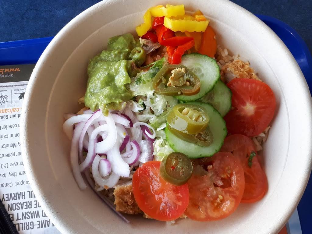 Harveys | restaurant | 5 Windward Dr RR#2, Grimsby, ON L3M 4E8, Canada | 9059457575 OR +1 905-945-7575