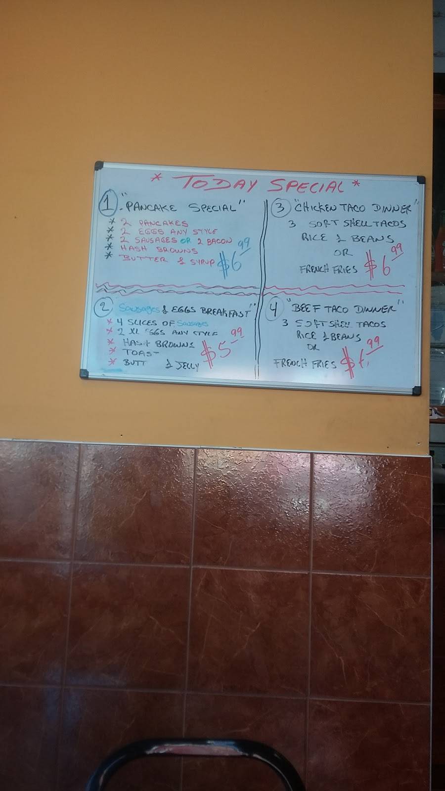 Anthony Ds Grill | restaurant | 550-558 N Cicero Ave, Chicago, IL 60644, USA | 7732872008 OR +1 773-287-2008