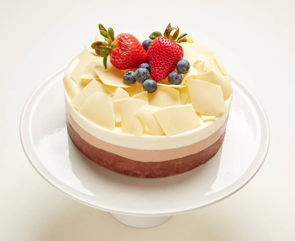 Cafe Madeleine | cafe | 149 New Montgomery St, San Francisco, CA 94105, USA | 4152274077 OR +1 415-227-4077