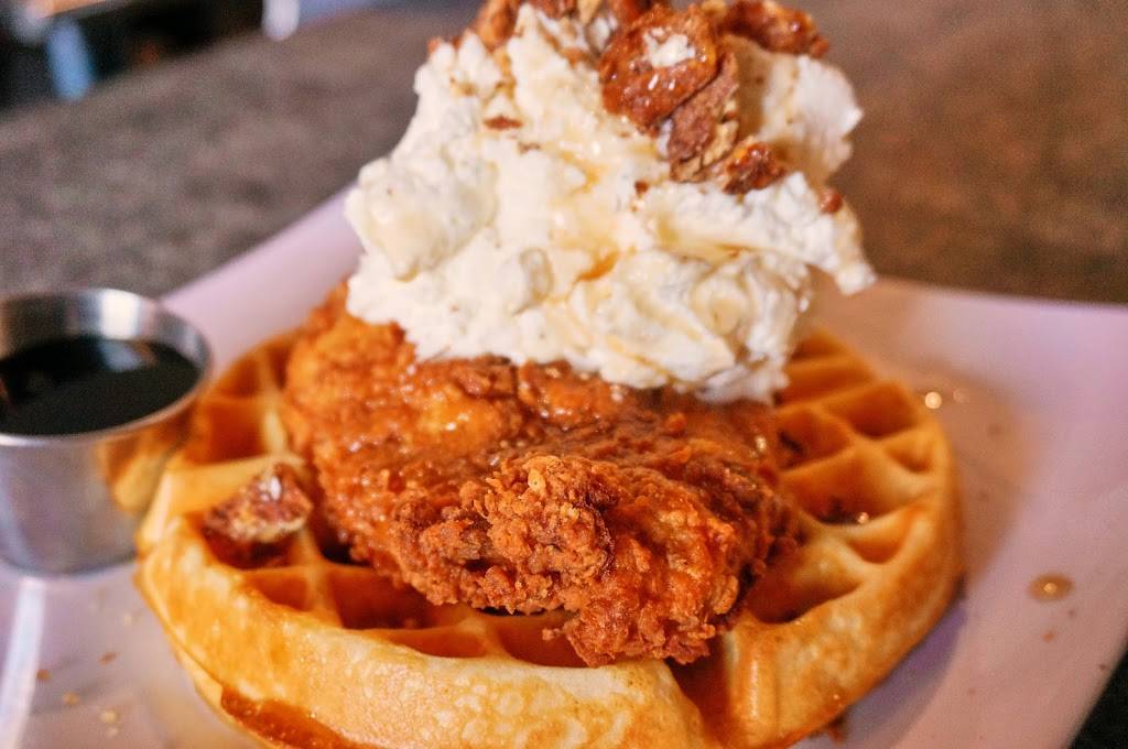 Three Notchd Craft Kitchen & Brewery | restaurant | 520 2nd St SE, Charlottesville, VA 22902, USA | 4349563141 OR +1 434-956-3141