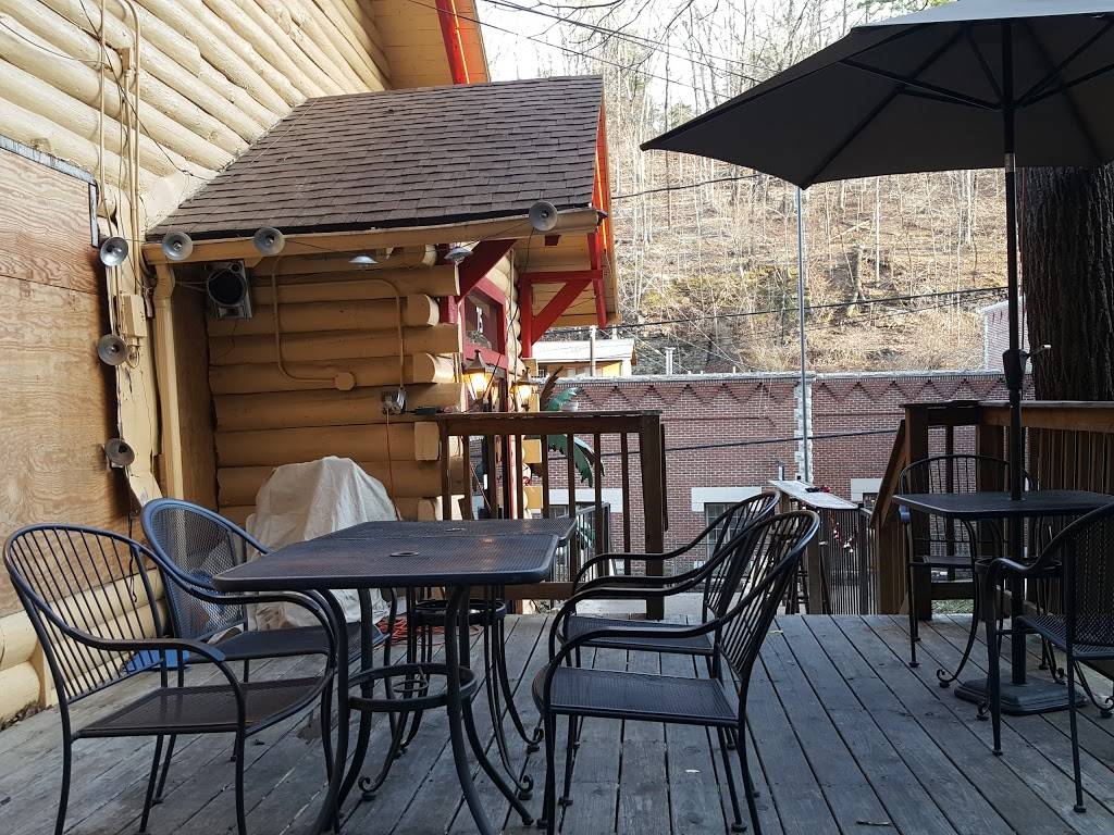 Amigos | restaurant | 75 N Main St, Eureka Springs, AR 72632, USA | 4793636574 OR +1 479-363-6574