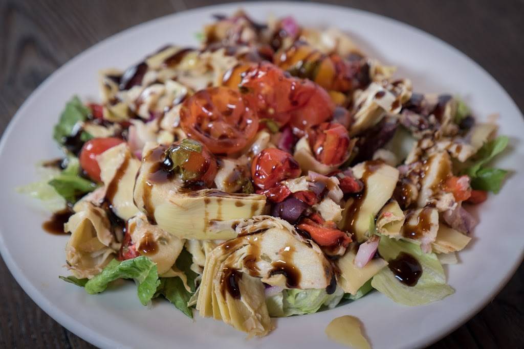 Mamma Mias of Carver | meal takeaway | 73 Main St, Carver, MA 02330, USA | 5088667900 OR +1 508-866-7900