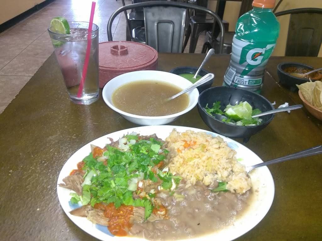 La Barbacha | restaurant | 2510 East Cesar E Chavez Avenue, Los Angeles, CA 90033, USA | 3232641451 OR +1 323-264-1451