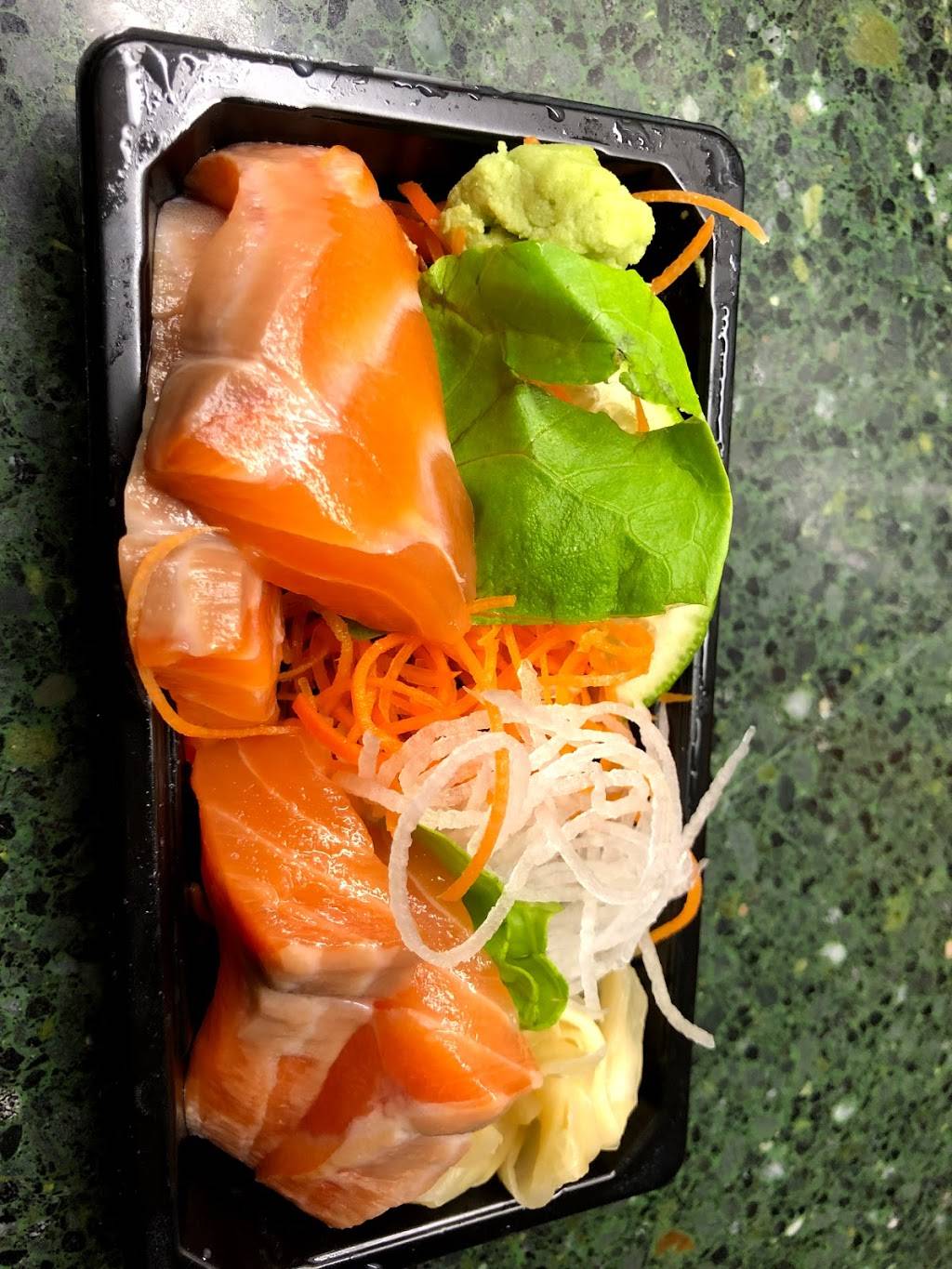 G&V Sushi | restaurant | 375 Chemin dAylmer, Gatineau, QC J9H 1A5, Canada | 8196828998 OR +1 819-682-8998