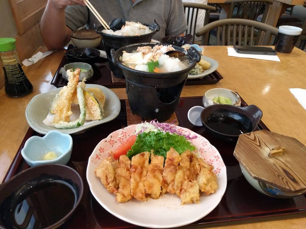 Yoshida | restaurant | 10700 S De Anza Blvd, Cupertino, CA 95014, USA | 4082521797 OR +1 408-252-1797