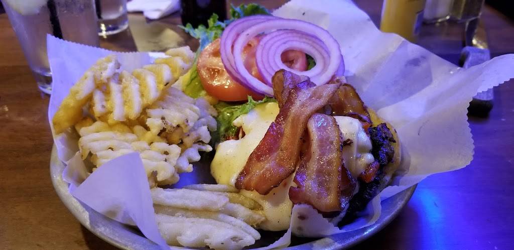 Jugs Hitching Post Saloon & Grill | restaurant | 5781 Main St, West Bend, WI 53090, USA | 2626295859 OR +1 262-629-5859