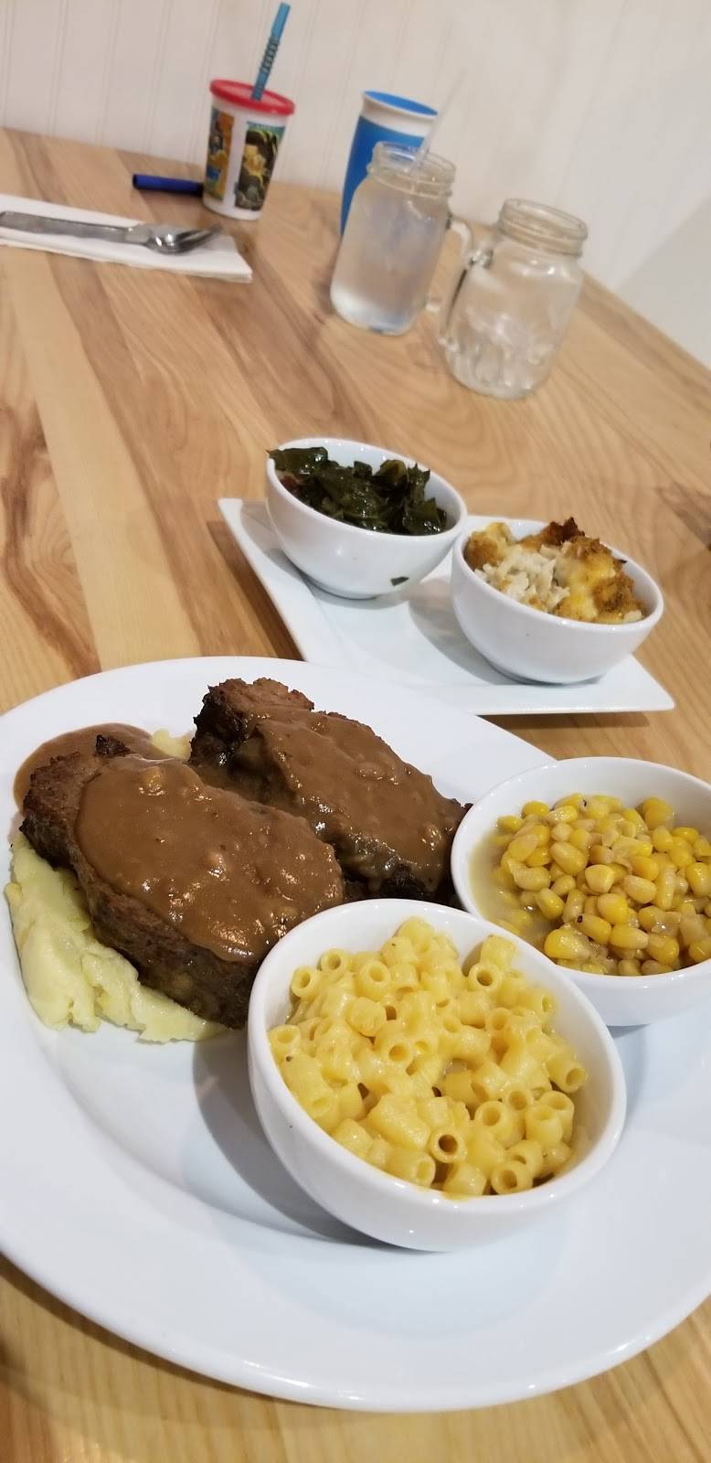 Comfort. A Southern Bistro | restaurant | 2777 University Blvd W #32, Jacksonville, FL 32217, USA | 9046837182 OR +1 904-683-7182