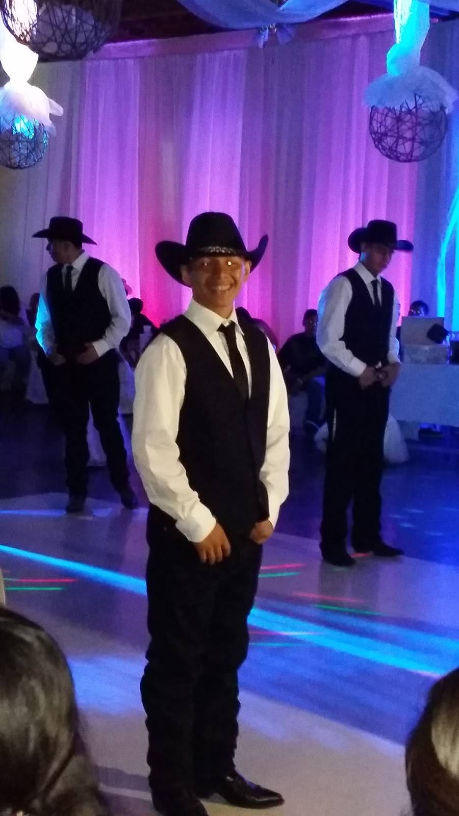 Casa Del Mexicano | restaurant | 218 S 11th St, Santa Paula, CA 93060, USA | 8055251236 OR +1 805-525-1236