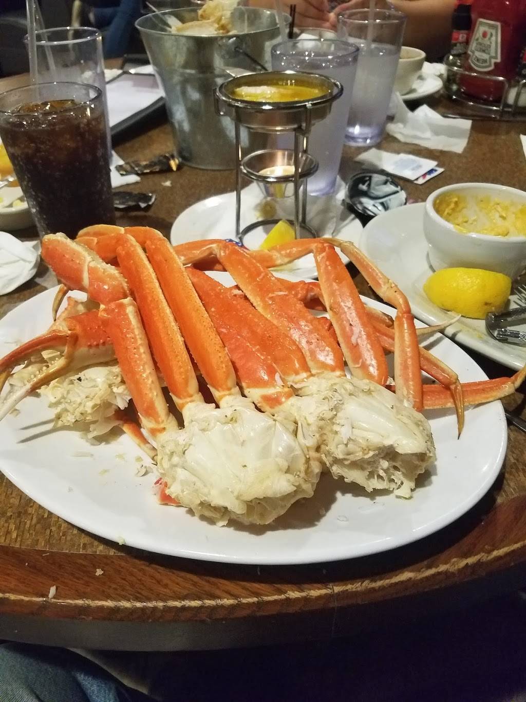 North and South Seafood & Smokehouse | restaurant | 605 S Main St, DeForest, WI 53532, USA | 6088422601 OR +1 608-842-2601