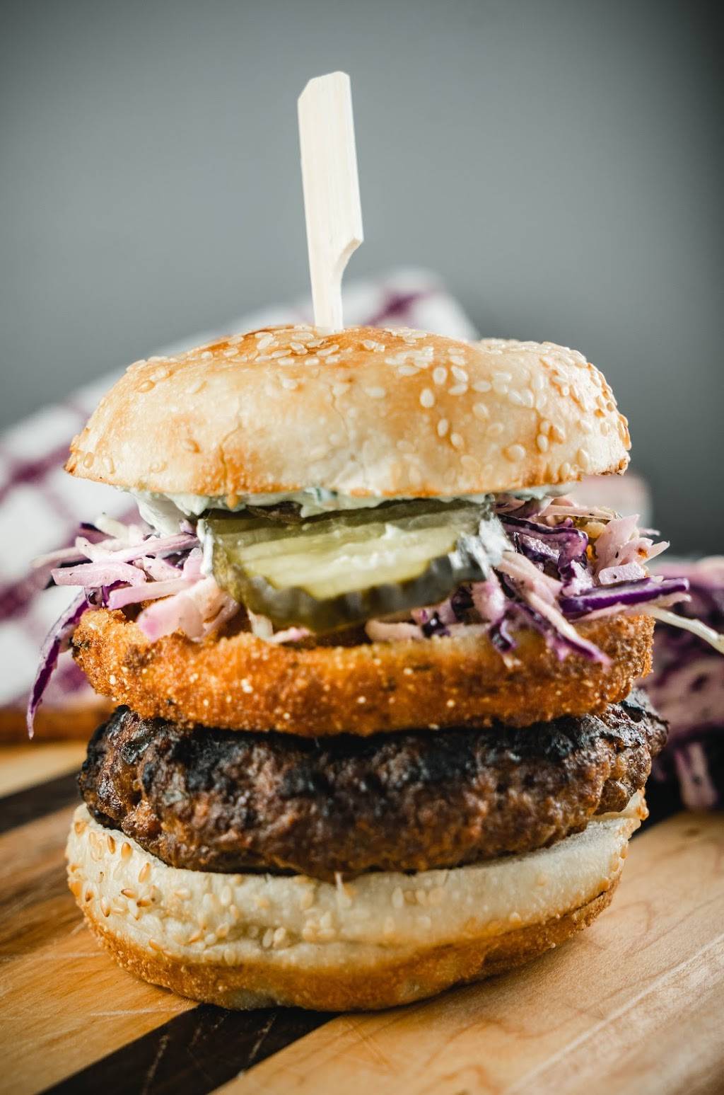 Restaurant Fumoir Le BBQ Shop | restaurant | 315 Boulevard Saint-Joseph, Gatineau, QC J8Y 3Z1, Canada | 8192059353 OR +1 819-205-9353