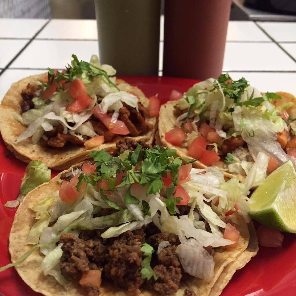 Burrito King | restaurant | 4754 W Belmont Ave, Chicago, IL 60641, USA | 7732809251 OR +1 773-280-9251