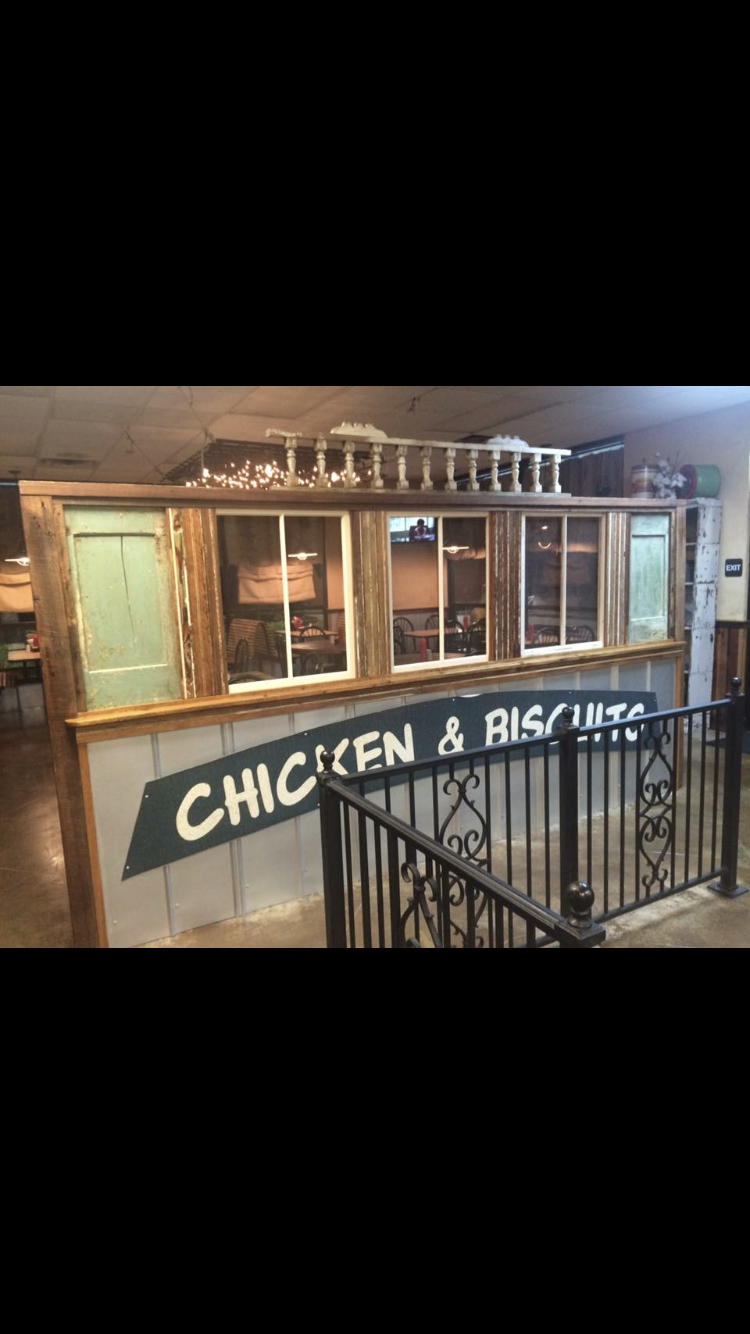 Southern Chicks Cafe & Daiquiris | restaurant | 1630 Hospital Rd, New Roads, LA 70760, USA | 2256185683 OR +1 225-618-5683