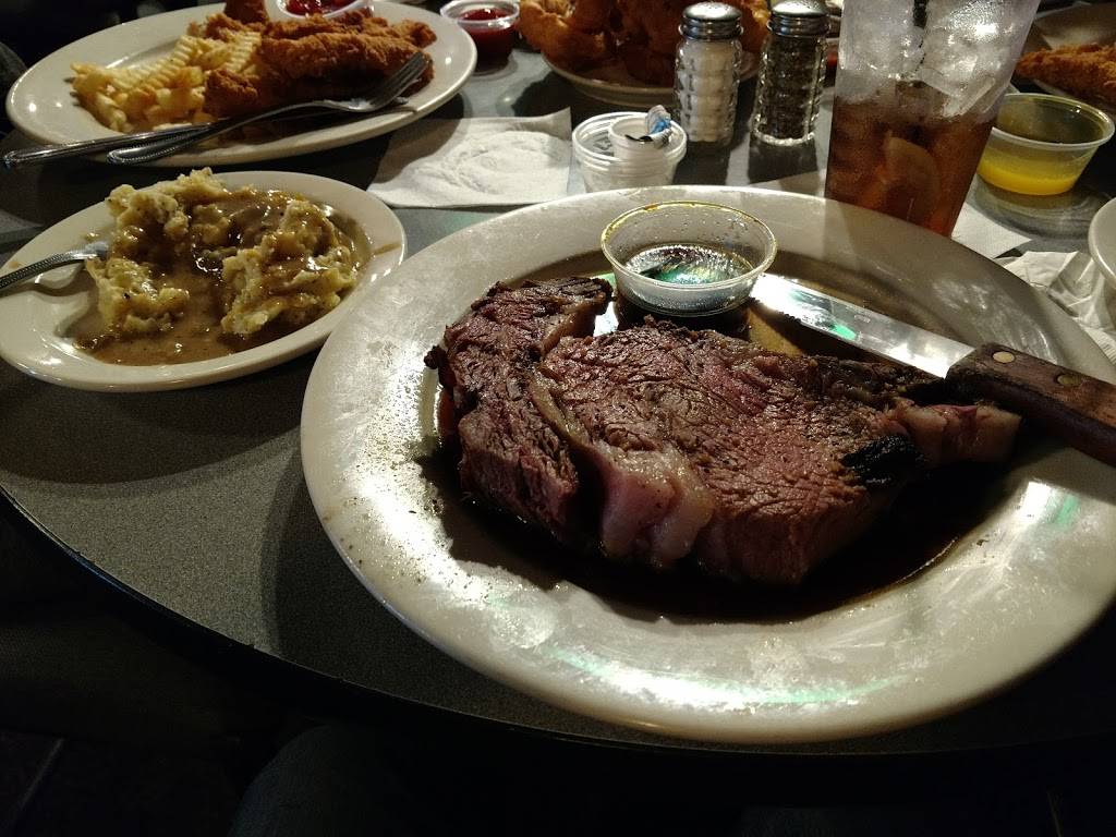 Skeetown Tavern | restaurant | 1308 W Sherman Blvd, Muskegon, MI 49441, USA | 2317556818 OR +1 231-755-6818