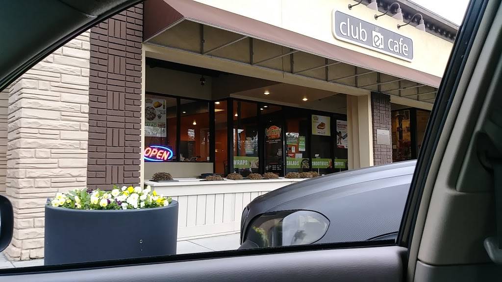 Get Fruity Cafe | restaurant | 3707 Main St, College Park, GA 30337, USA | 6785157601 OR +1 678-515-7601