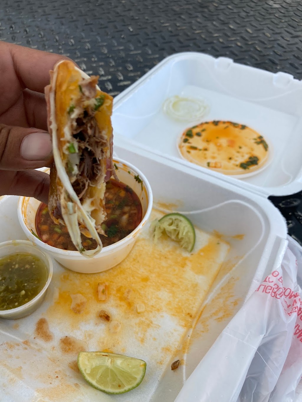 Taqueria Yanez llc | restaurant | 310 US-98, Okeechobee, FL 34972, USA | 8634843675 OR +1 863-484-3675