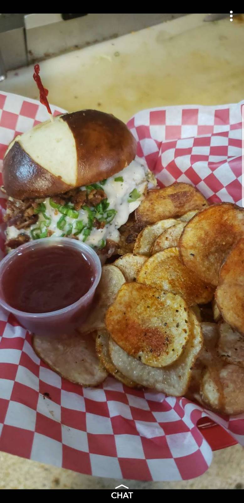 Loose Change Bar & Grill | restaurant | 349 College Ave, Clemson, SC 29631, USA | 8646541090 OR +1 864-654-1090