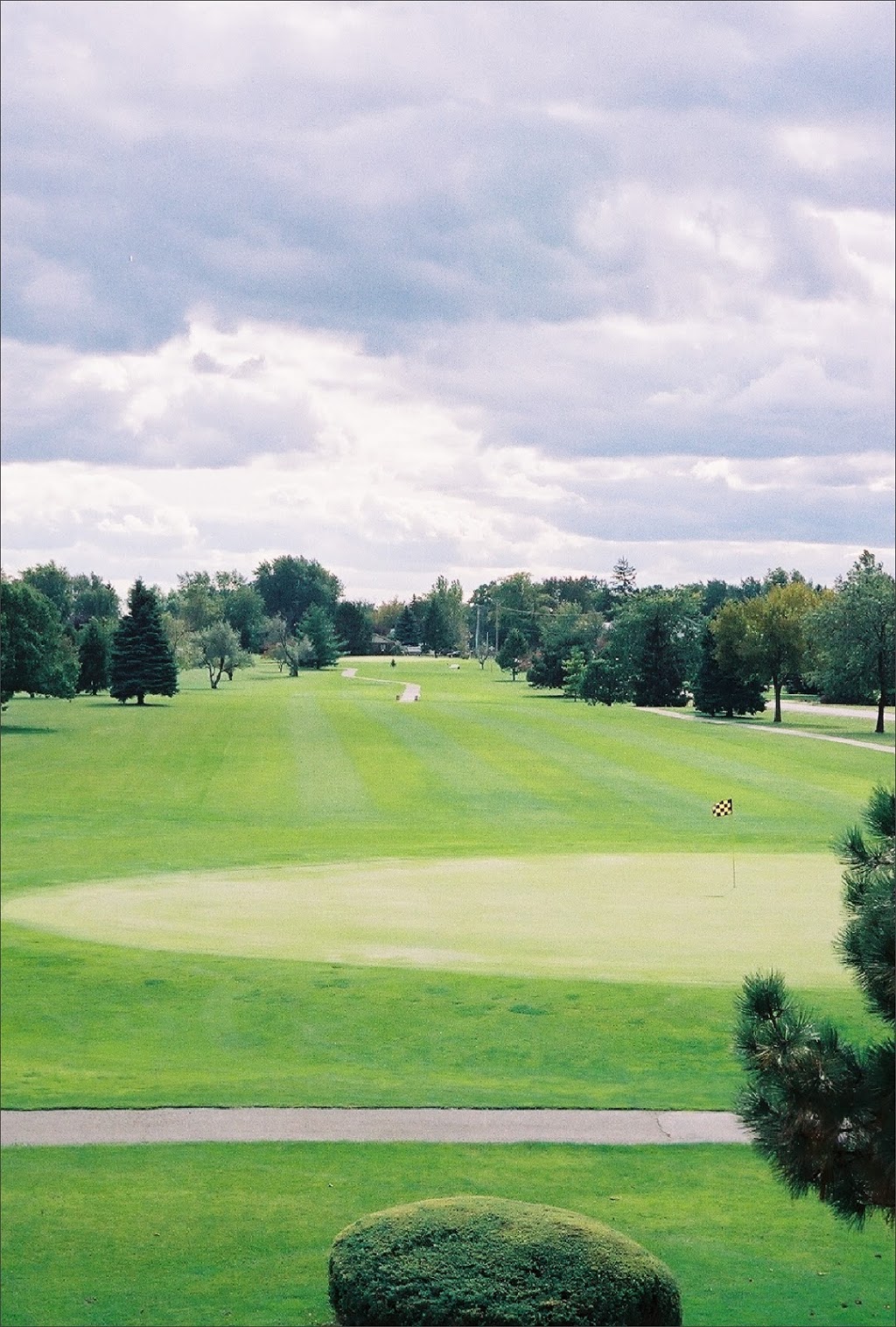 Green Meadows Golf Course | restaurant | 1555 Strasburg Rd, Monroe, MI 48161, USA | 7342425566 OR +1 734-242-5566