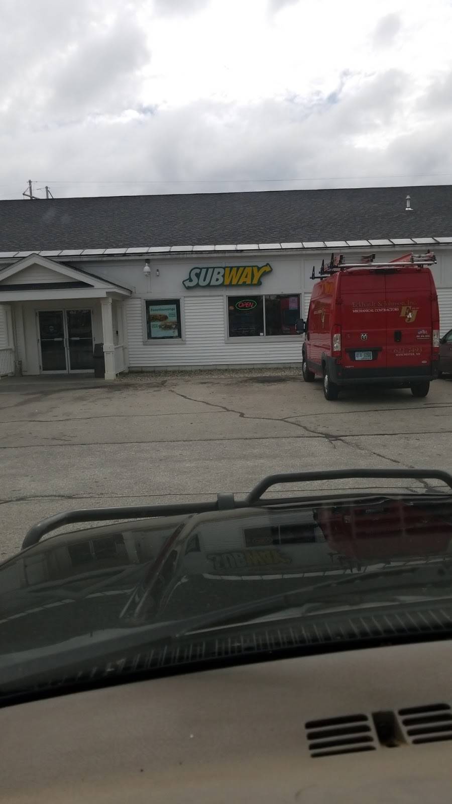Subway | restaurant | 15 Antrim Rd, Hillsboro, NH 03244, USA | 6034644050 OR +1 603-464-4050