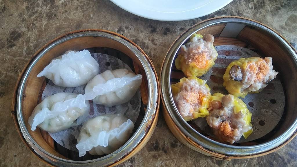 Bamboo Village Restaurant | restaurant | 4900 Stone Way N, Seattle, WA 98103, USA | 2066328888 OR +1 206-632-8888