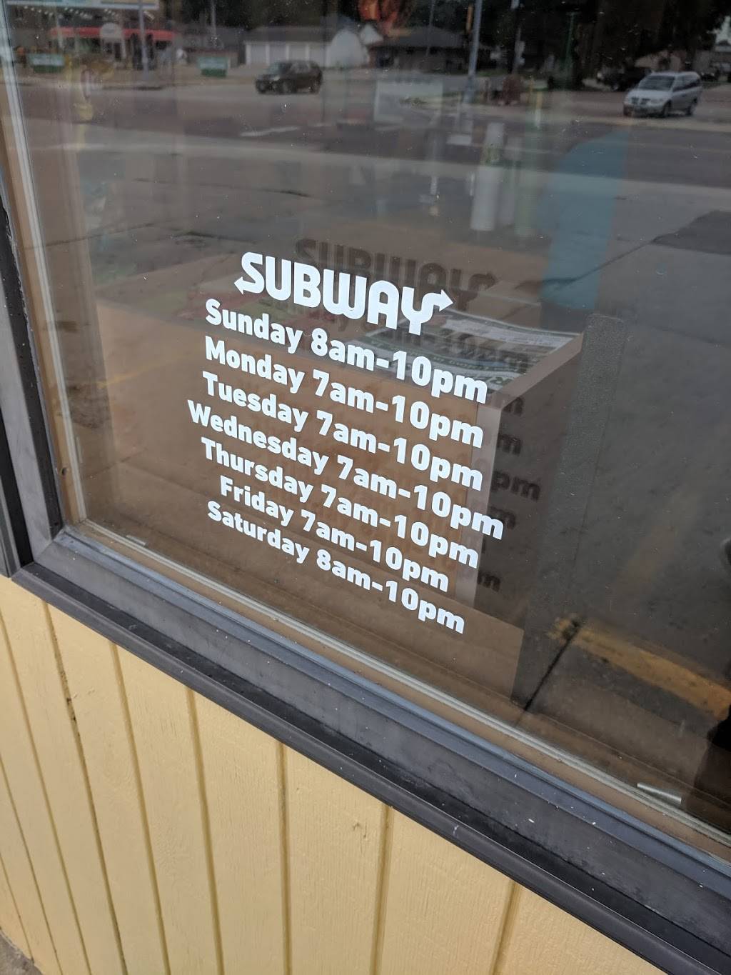 Subway | meal takeaway | 11 5th Ave NW, Le Mars, IA 51031, USA | 7125465200 OR +1 712-546-5200