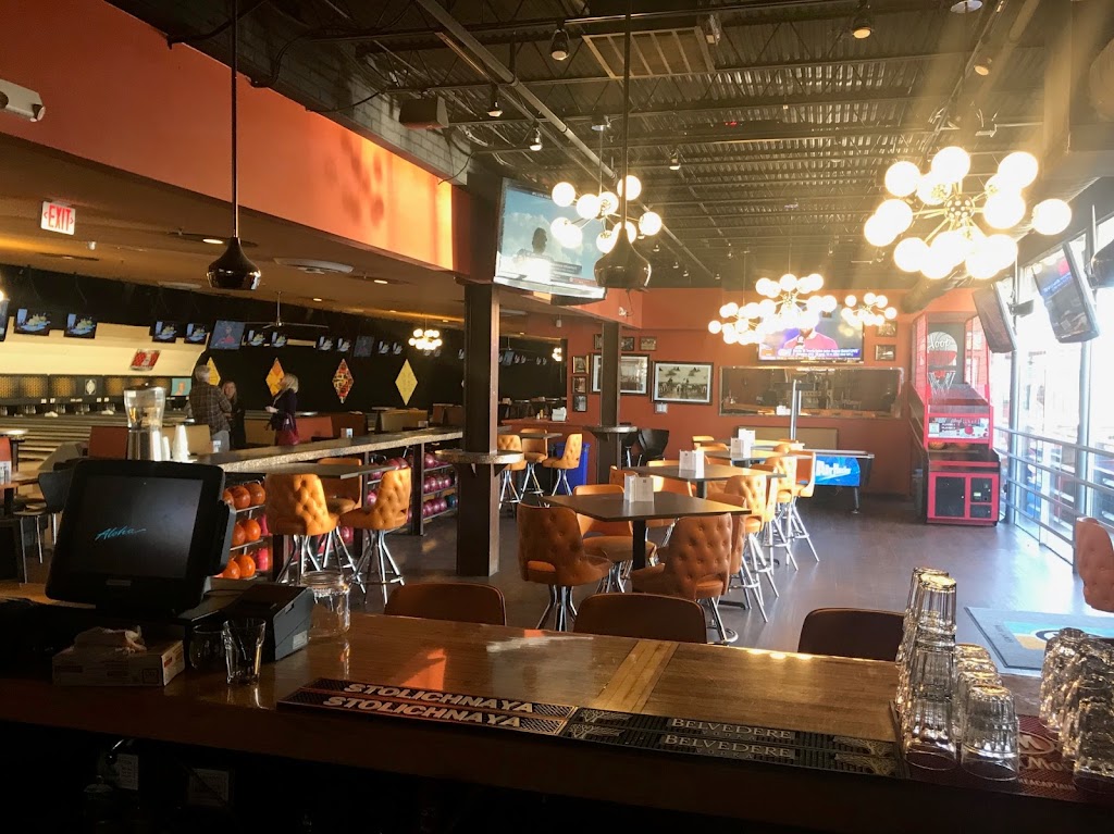 10 Park Lanes | restaurant | 1700 Montford Dr, Charlotte, NC 28209, USA | 7045237633 OR +1 704-523-7633