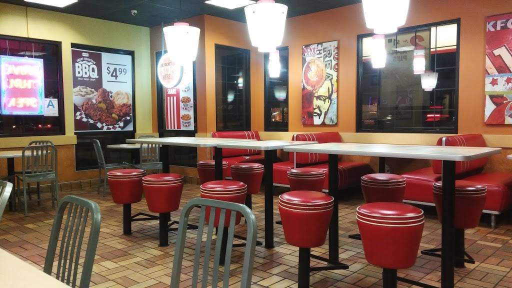 KFC | restaurant | 13106 Whittier Blvd, Whittier, CA 90602, USA | 5626984105 OR +1 562-698-4105