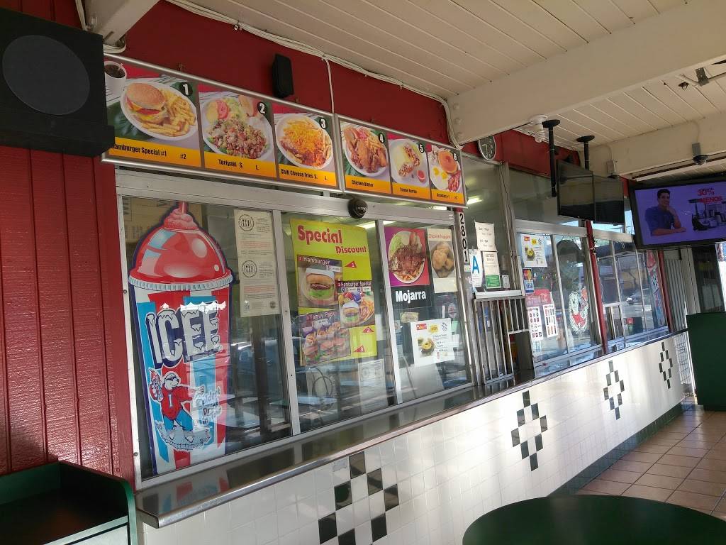 Tams Burger | restaurant | 2801 S Central Ave, Los Angeles, CA 90011, USA | 3232345630 OR +1 323-234-5630