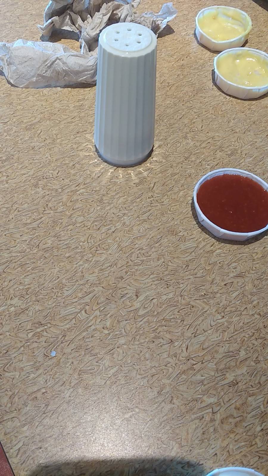 Captain Ds | restaurant | 1009 Airport Rd SW, Huntsville, AL 35802, USA | 2568815551 OR +1 256-881-5551