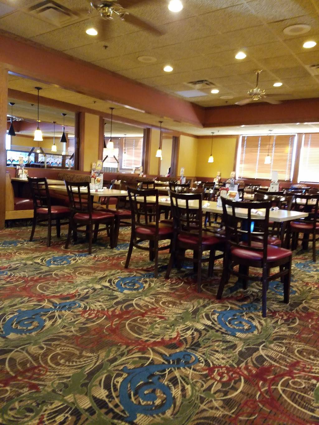 McMillans Family Restaurant | restaurant | 2620 1st St S, Willmar, MN 56201, USA | 3202357213 OR +1 320-235-7213