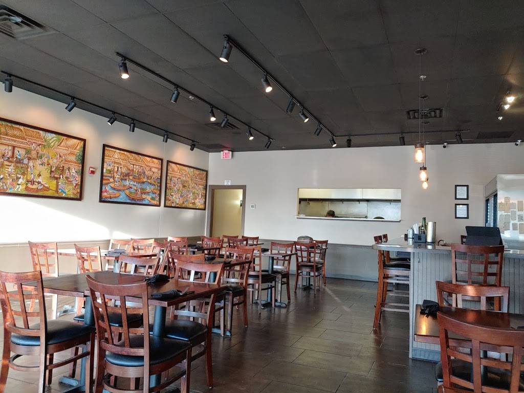 Thai House | restaurant | 2101 N 120th St, Omaha, NE 68164, USA | 4028844275 OR +1 402-884-4275