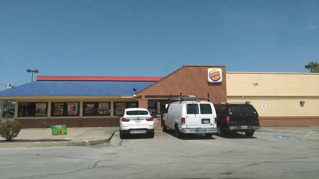 Burger King | restaurant | 340 W 72 St, Kansas City, MO 64114, USA | 8163334435 OR +1 816-333-4435