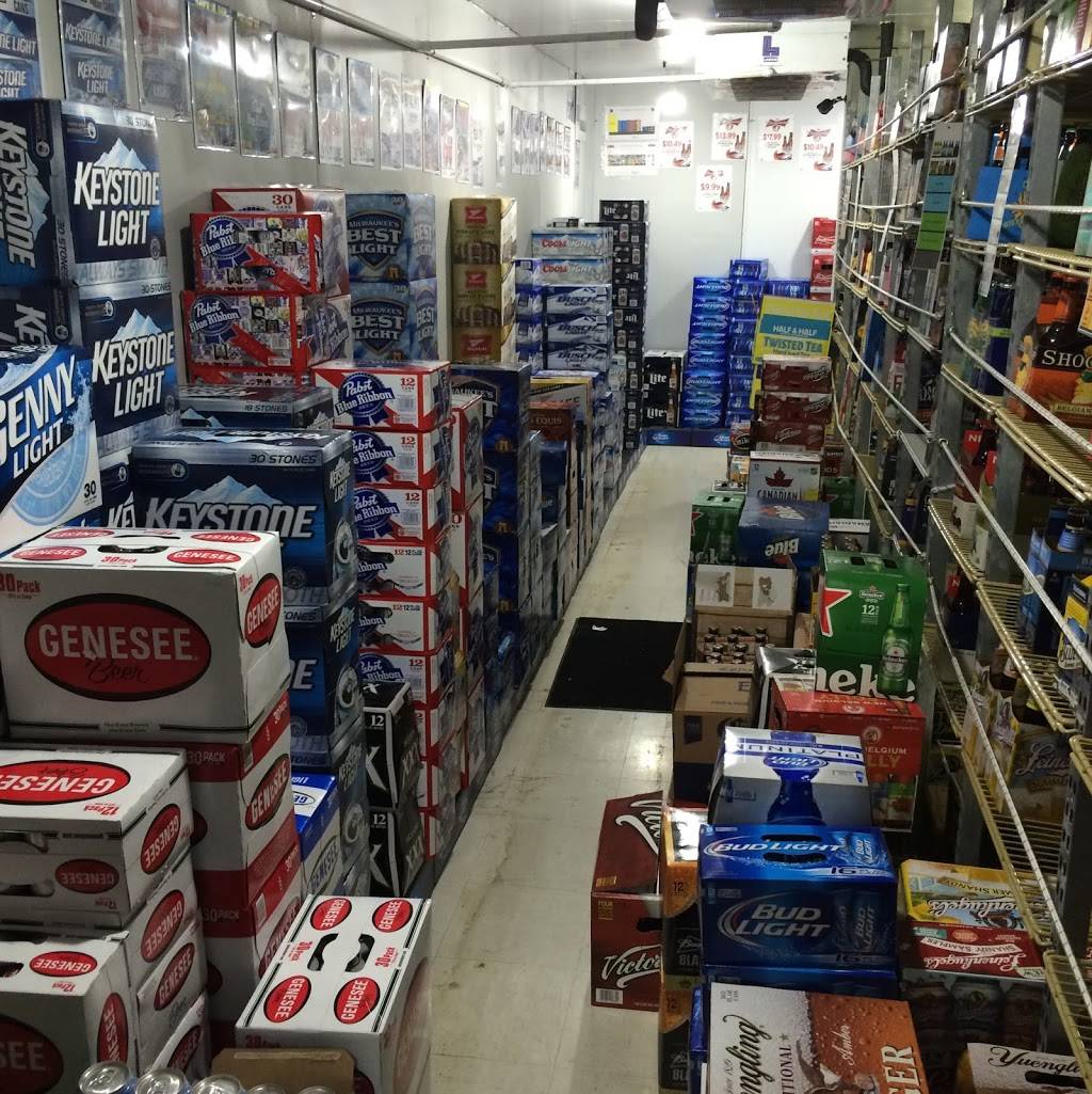 Convenient Food Mart And Gas Station | meal takeaway | 3119 Hubbard Rd, Madison, OH 44057, USA | 4404282215 OR +1 440-428-2215