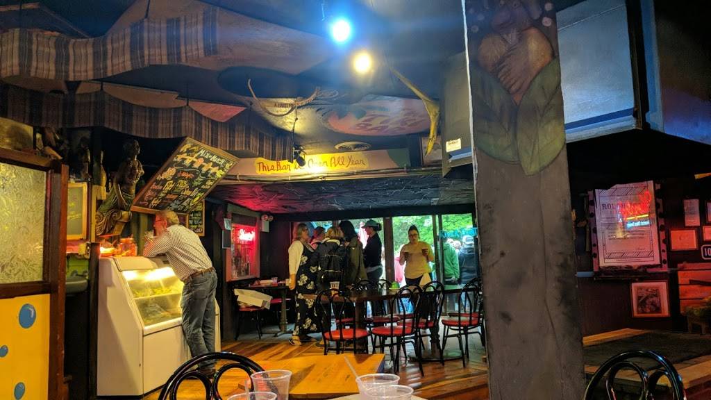 Tiki Bar | restaurant | 1150 Manatawny Rd, Boyertown, PA 19512, USA | 6106894707 OR +1 610-689-4707