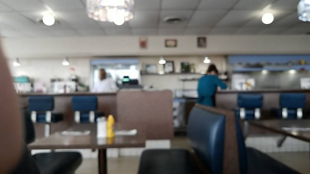 Mandys Restaurant | restaurant | 24050 W Nine Mile Rd, Southfield, MI 48033, USA | 2483562060 OR +1 248-356-2060