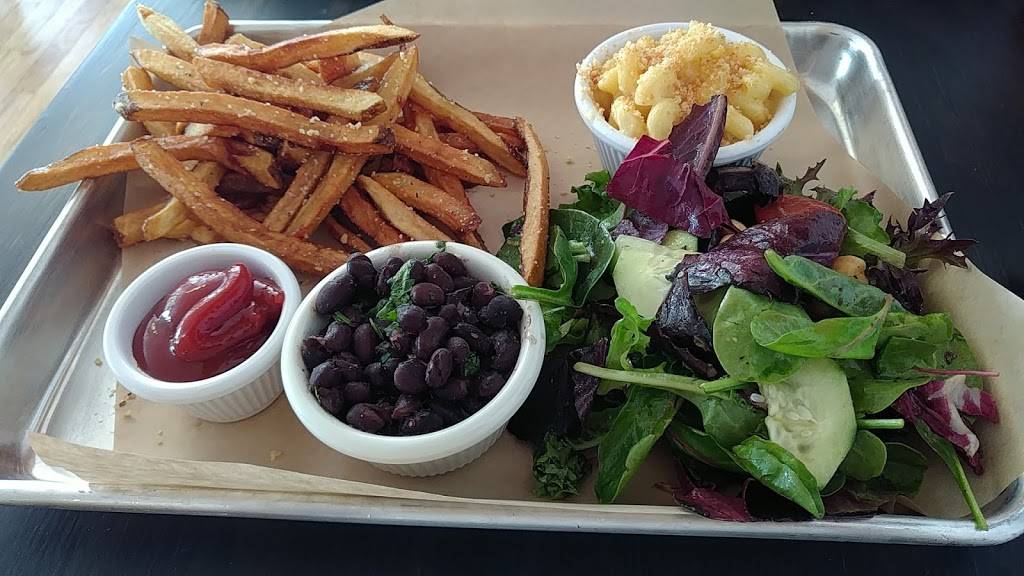 Chicken on the Hill | restaurant | 1335 Broadway suite b, Boulder, CO 80302, USA | 3039977543 OR +1 303-997-7543