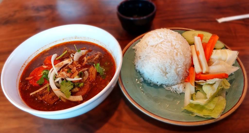 PHO Vallejo Noodle House | restaurant | 908 Admiral Callaghan Ln, Vallejo, CA 94591, USA | 7075575427 OR +1 707-557-5427