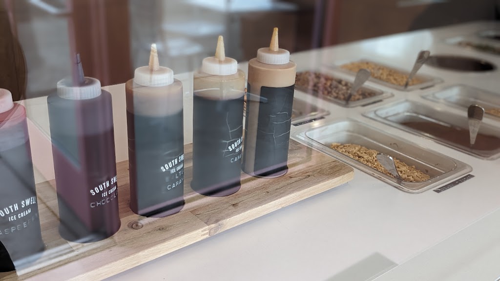 South Swell Ice Cream | restaurant | 1330 S Coast Hwy, Laguna Beach, CA 92651, USA | 9497150369 OR +1 949-715-0369